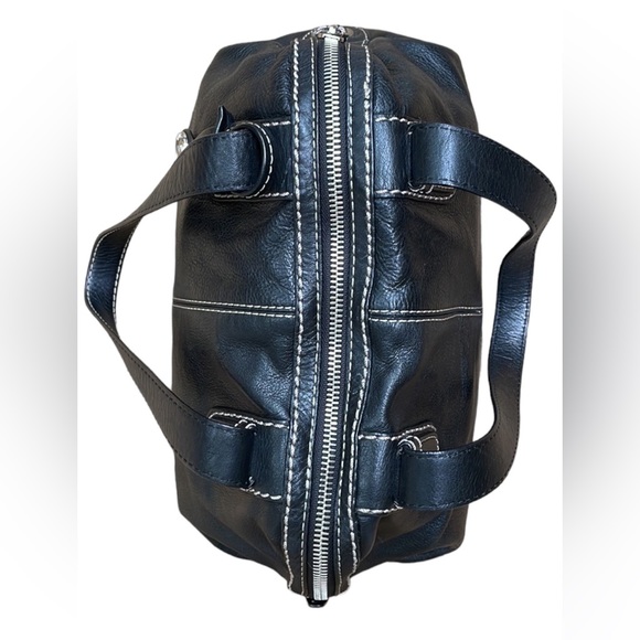 Michael Kors Black Leather Shoulder Bag - Picture 2 of 14